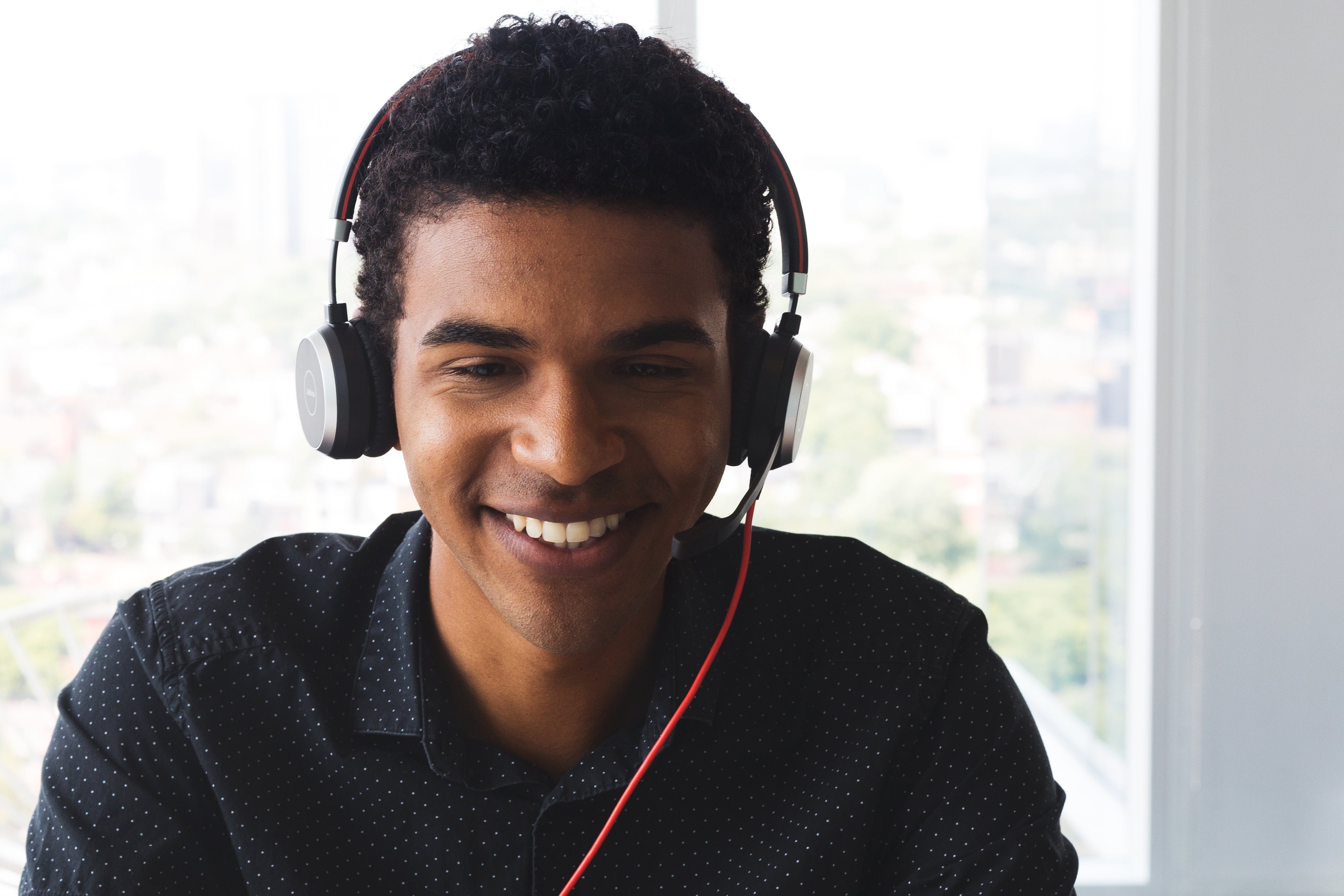 customer-support-staff-smiles.jpg